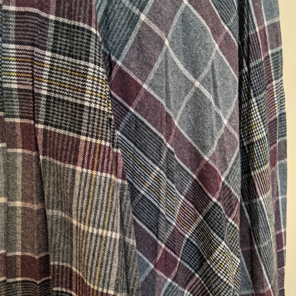 Wool Plaid Midi Skirt - Picture 3 of 3